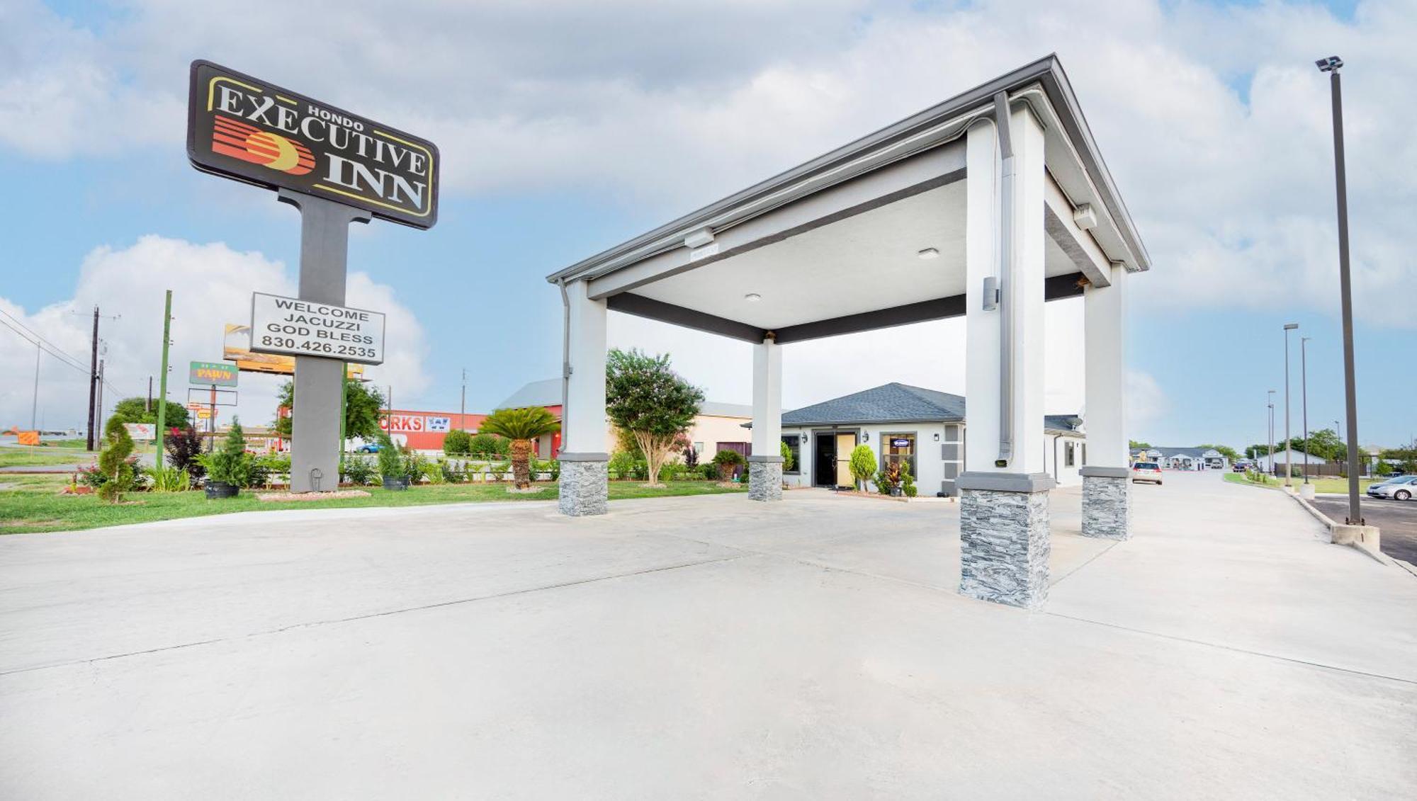 Executive Inn Hondo Экстерьер фото